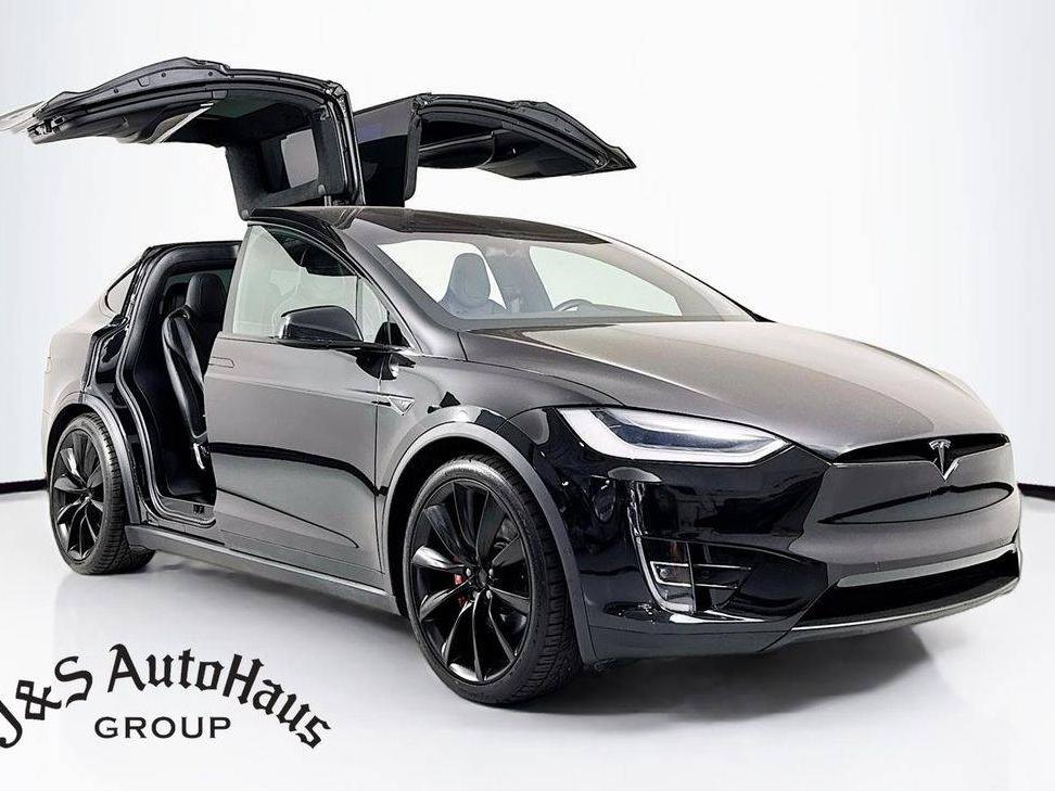 TESLA MODEL X 2016 5YJXCBE27GF010760 image